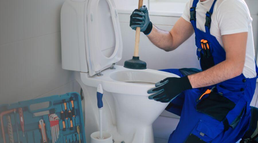Professional emergency plumbing in East Waterford, PA